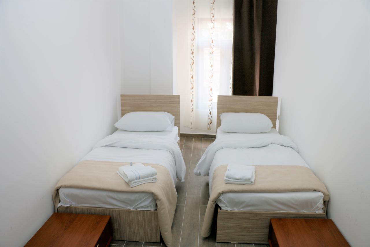 סקופיה Hotel Old Konak מראה חיצוני תמונה