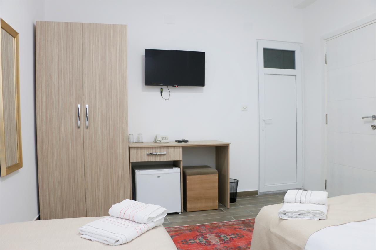 סקופיה Hotel Old Konak מראה חיצוני תמונה