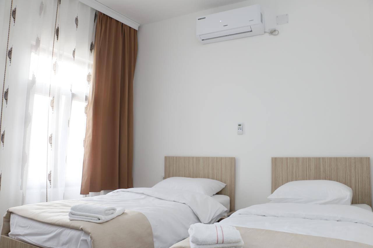 סקופיה Hotel Old Konak מראה חיצוני תמונה